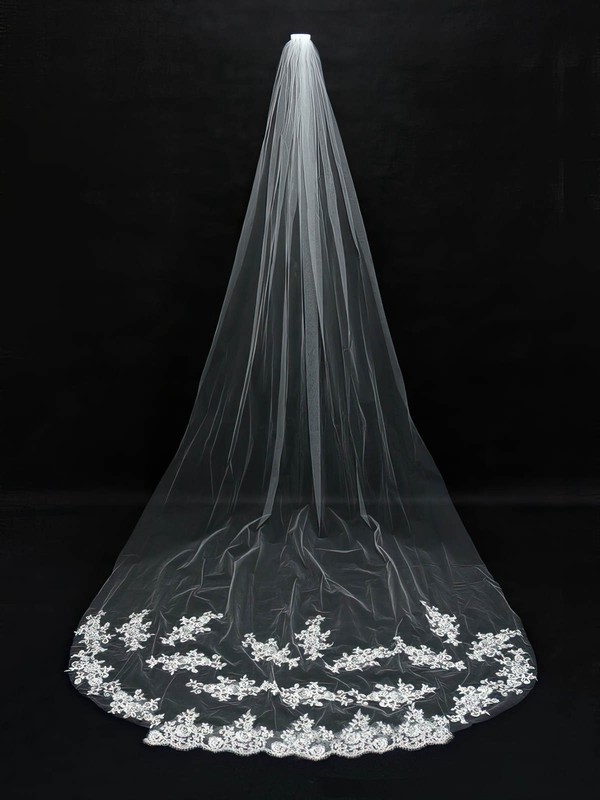 One-tier White/Ivory Cathedral Bridal Veils with Applique
