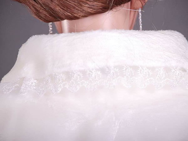 Elegant Half-Sleeve Faux Fur Party/Evening/Holiday/Wedding Jackets/Wraps #LDB1420017