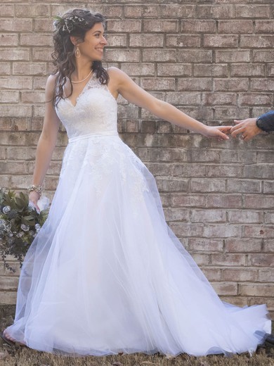 Tulle V-neck A-line Court Train Appliques Lace Wedding Dresses #LDB00023868