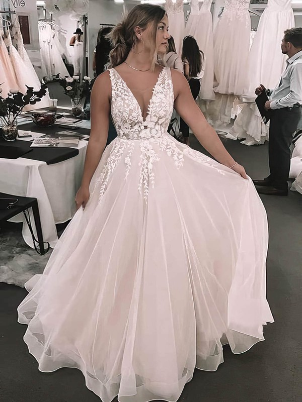 Tulle V-neck A-line Court Train Appliques Lace Wedding Dresses #LDB00023970